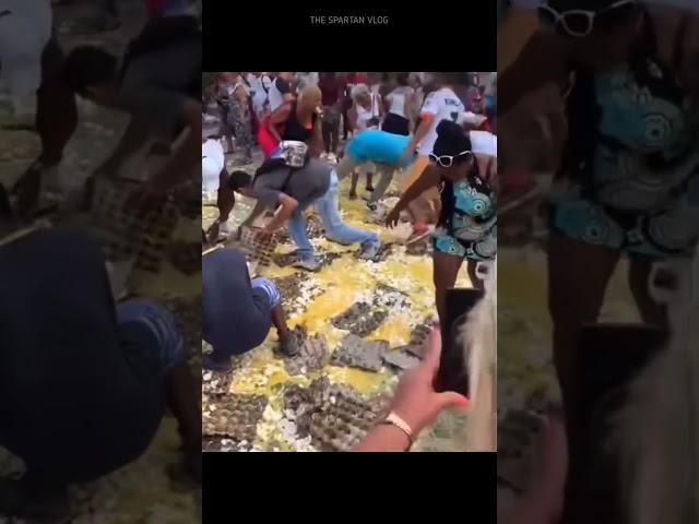 ÉXTASIS EN CUBA. Recogiendo el tesoro del suelo 