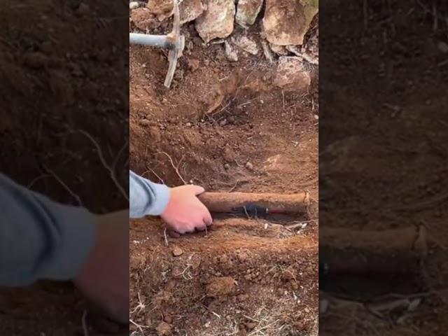 ДУМАЛ, ЧТО НАШЕЛ ТРУБУ, А ОКАЗАЛОСЬ КЛАД! #находки #shorts #клад
