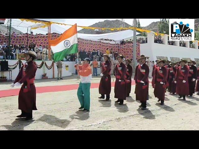 LG Ladakh hoists tricolour on I-Day, Ladakh Police Commando forces & canine squad make debut