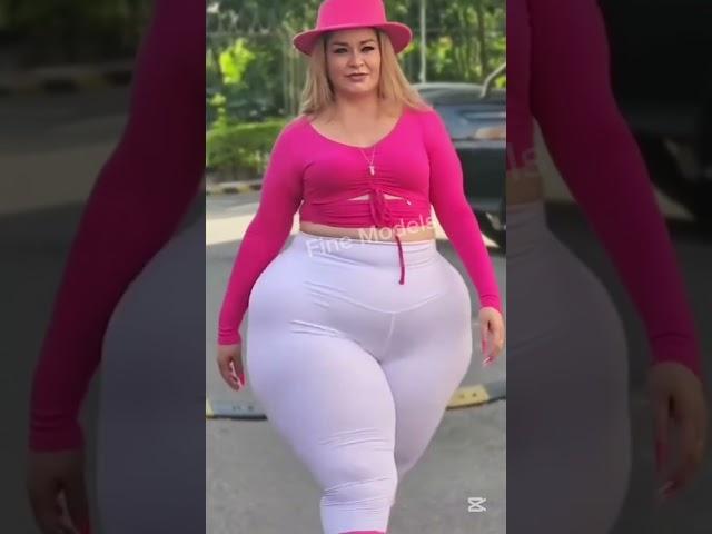 Lucia Melendez: Plus Size Curvy Model, Fashion Icon Biography, Wiki, Facts And Height