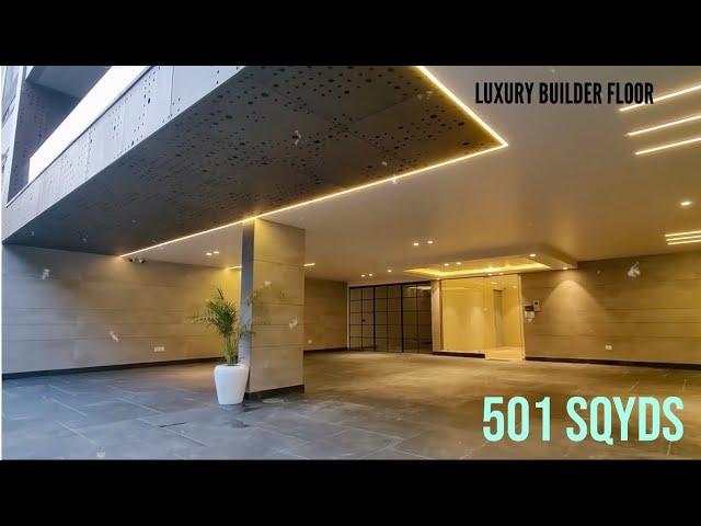 500 Sqyds, Luxury Builder Floor in DLF Gurgaon