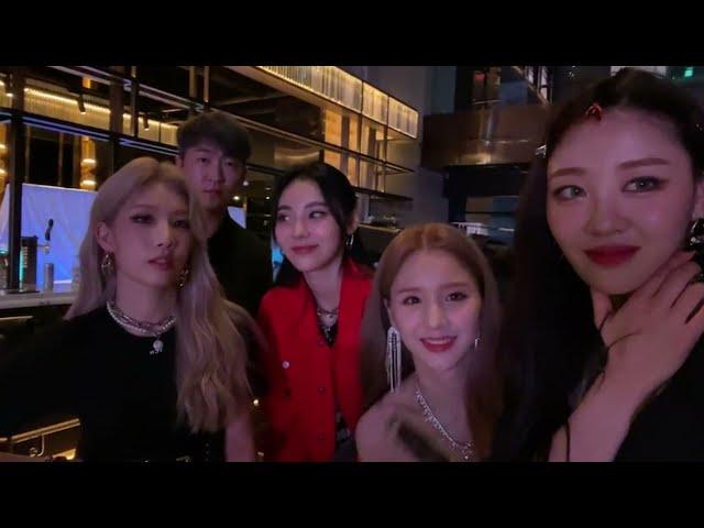 [ENG] Ryan Jhun Instagram Live feat. LOONA Heejin, Kim Lip, Jinsoul & Yves (210829)