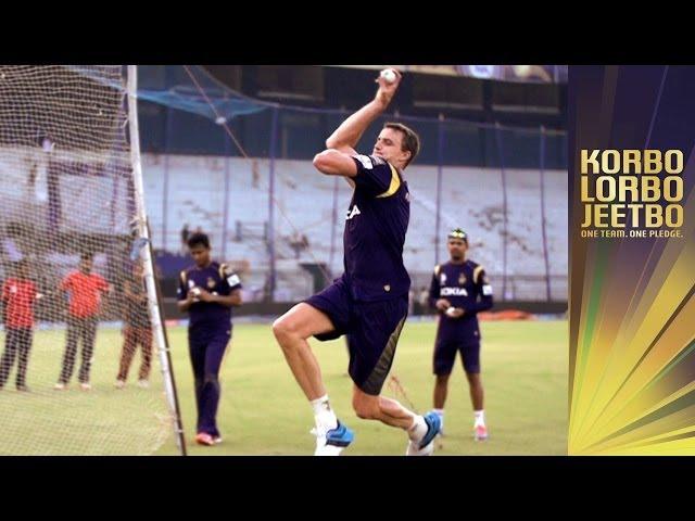 MORKEL BOWLS FOR THE WIN! | SlowMo Study: Morne Morkel