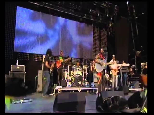 Toots and the Maytals (Live in England) "Bam Bam-- Funky Kingston-- Country Road--"