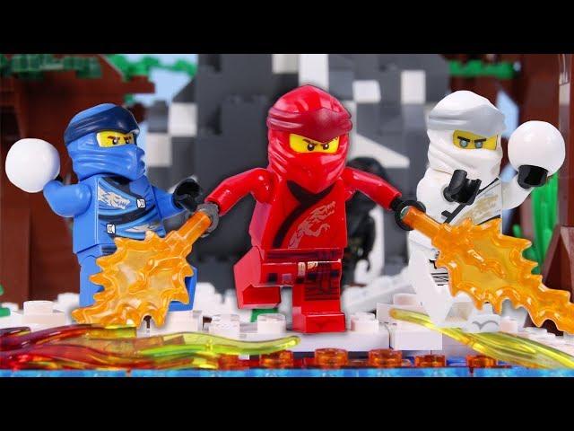 LEGO Ninjago Snowball War! STOP MOTION LEGO Ninjago Christmas Battle | LEGO Ninjago | Billy Bricks