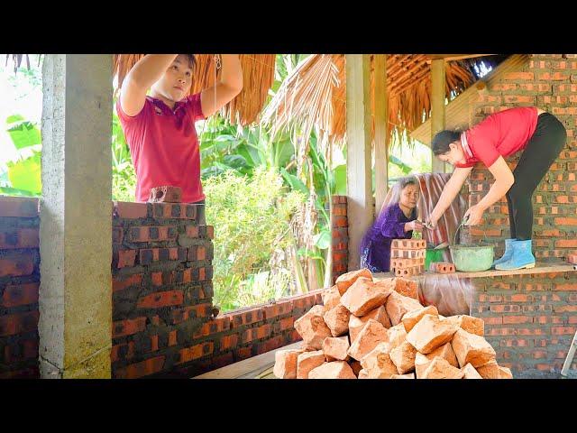 Help Lonely Old Lady Repair House, Building Solid Bricks Wall Around The Old House