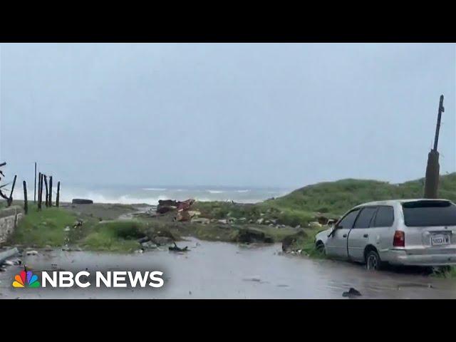 Hurricane Beryl smashes across Jamaica