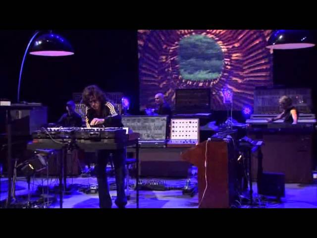 Jean Michel Jarre - Oxygene II ( Live in your living room )