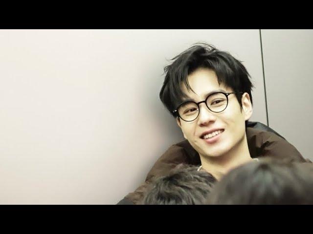 [ENG SUB] Hu Yitian's conversation with MJ at International Style Conference, Hangzhou, 12 Dec 2024