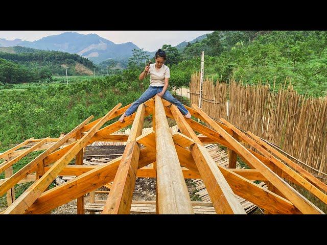 50 Days: Process of chiseling, assembling & framing a roof  - Build good quality wooden house