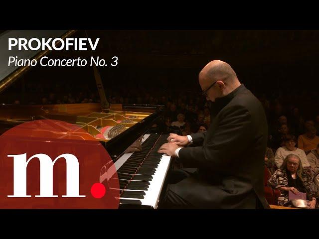 Alexander Gavrylyuk perform Prokofiev's Piano Concerto No. 3 — With maestro Lionel Bringuier