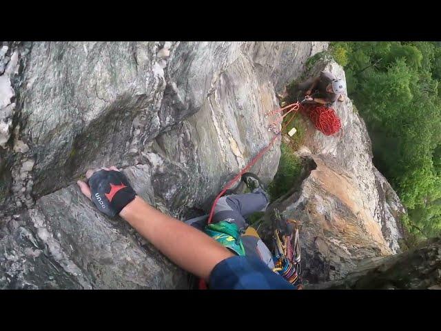 Pitch Two of Crackerjack 5.8 ~ Rock Climb Table Rock, NC