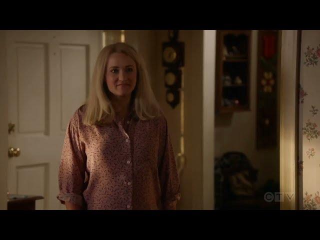 Mandy sleeps with Georgie (again) Scene / Young Sheldon 6x6