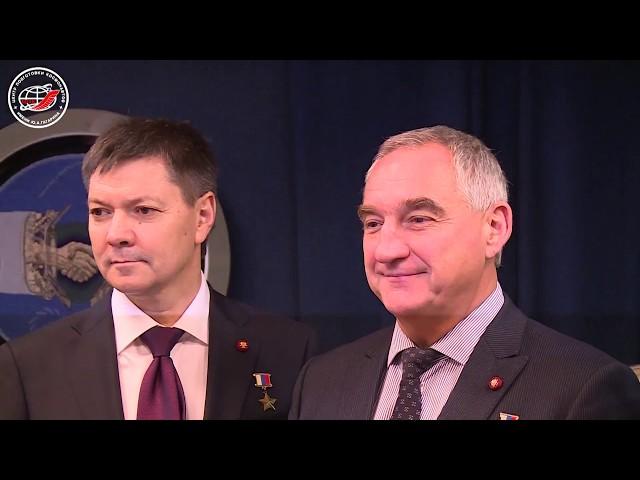 Экипажи МКС-58/59 ЦПК имени Ю.А.Гагарина посетили музей в Звёздном городке