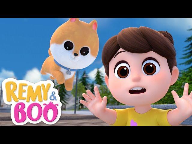 Robot Dog RUNS AWAY!! | Remy & Boo | Universal Kids