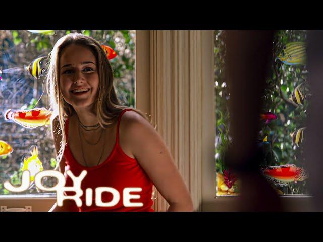 Joy Ride (2001) - Picking Up Venna | 4K UHD