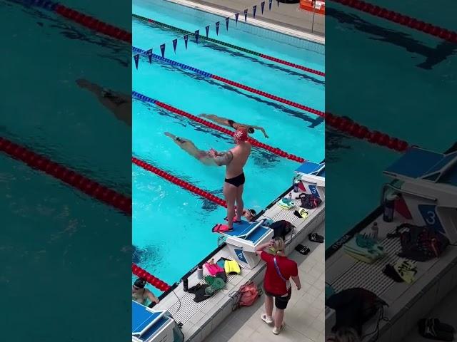 Even #swimming champions need a push a sometimes 