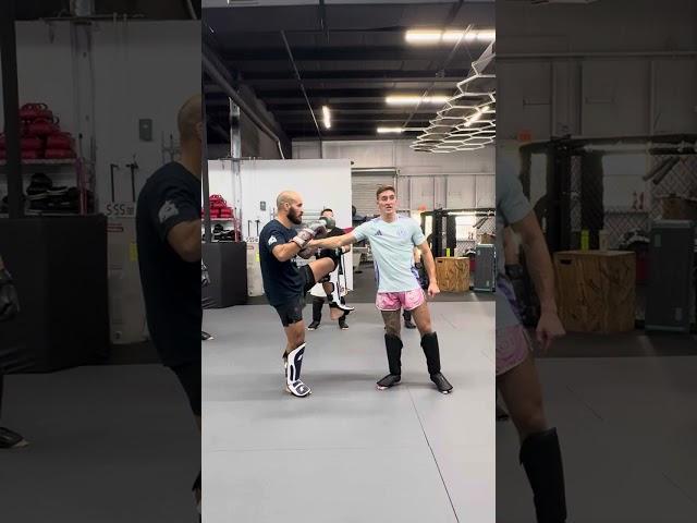 Muay Thai Seminar with Nico Carrillo: Block a kick