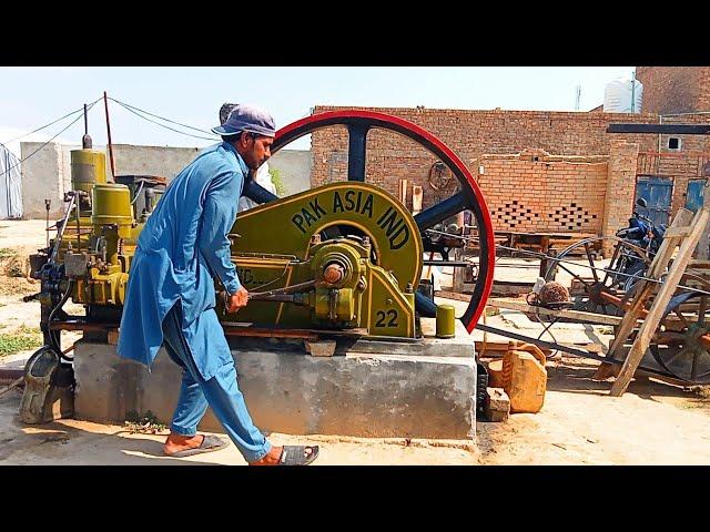 Diesel Oil Engine Starting Amazing Work With Wood Cutter Machine || Desi Old Black Engine