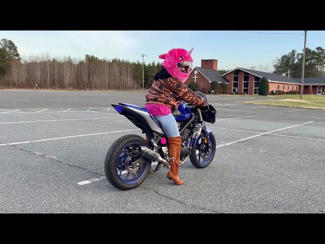  Wife Rides her Motorcycle in FREEZING WEATHER