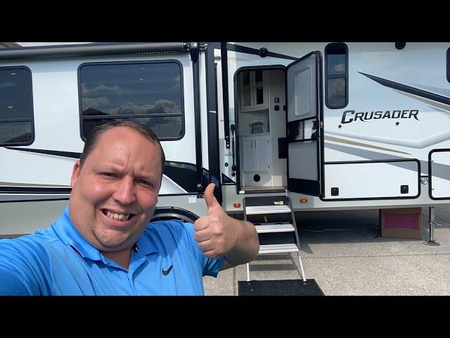 Live at Primetime RV with Factory product Manager!