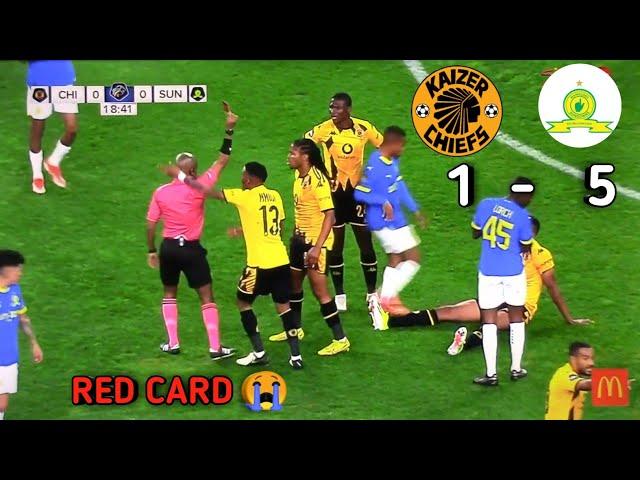 Kaizer Chiefs VS Mamelodi Sundowns - DStv Premiership match _ 2 May 2024