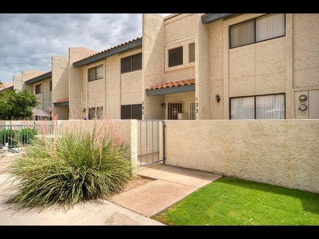 Low-Maintenance 2 Bedroom Townhome in Old Town Scottsdale