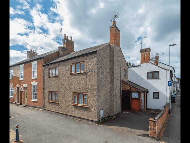 EweMove Lutterworth Presents this Practical 2 Bedroom Property in the Heart of Lutterworth