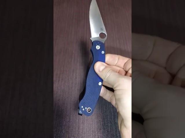 Spyderco Military 2. Compression Lock in action ;-)