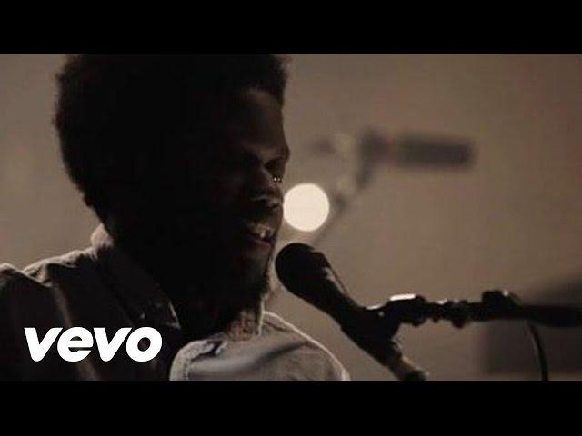 Michael Kiwanuka - Tell Me A Tale (Live At Hackney Round Chapel)