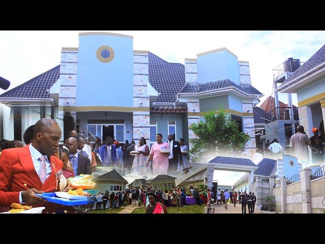 Mushana gifted his wife an outstanding mansion on his Wedding Day! EKA YABAGAHWE 80