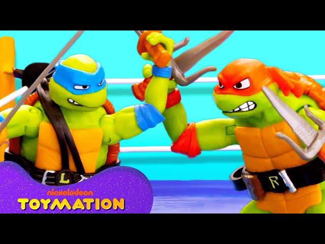 TMNT Toys Fight Night Pizza Party! ️ | Toymation