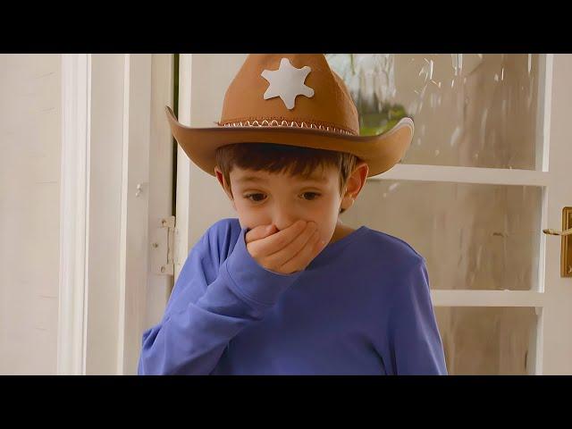 THE BROKEN VASE!   | TOPSY & TIM | WildBrain Kids