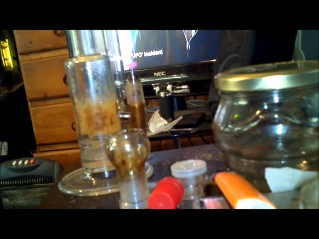 Quick Dab of Errl & a Rip of flower!