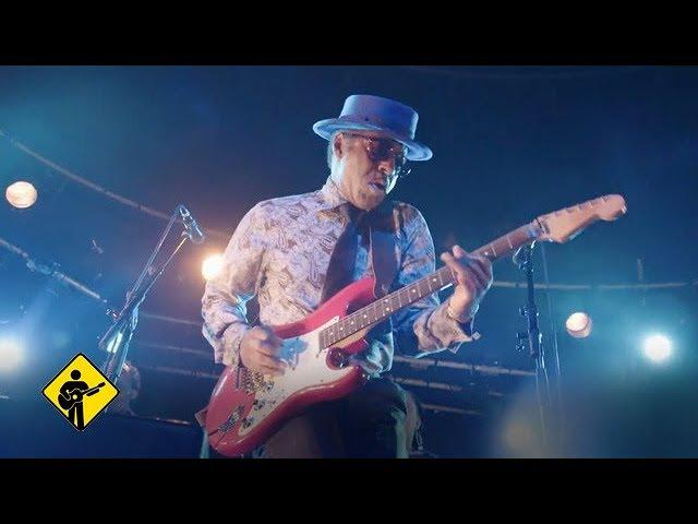 That's What Love Will Make You Do feat. Vasti Jackson | Playing For Change Band Live