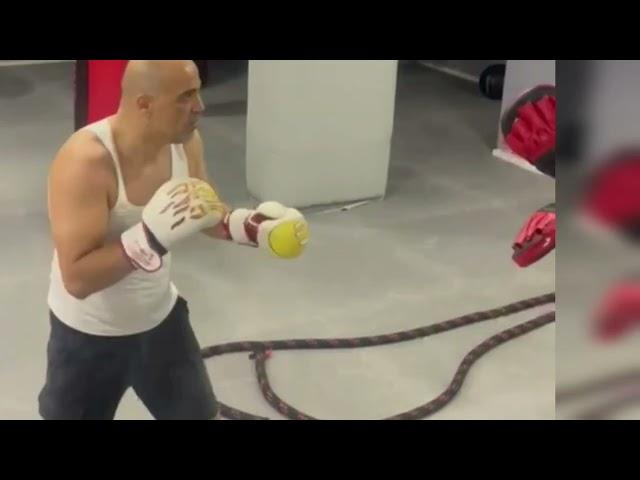 Can A Bald, Retired Man Do Boxing?