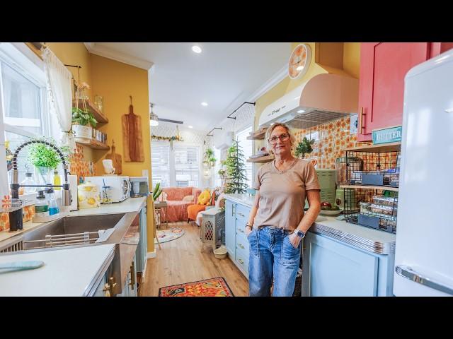 Her Tiny House w/ Main Floor Bedroom - Retired in Style