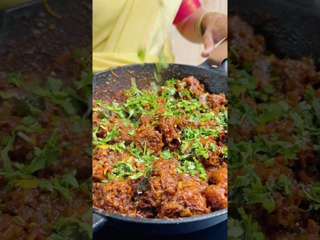 Prawns Tawa Fry or Spicy Butter Garlic Prawns or Prawns Pollichathu #shorts