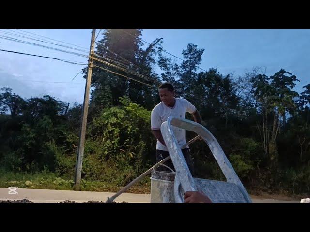 hoje a noite fui trabalhar na casa de Fabão...