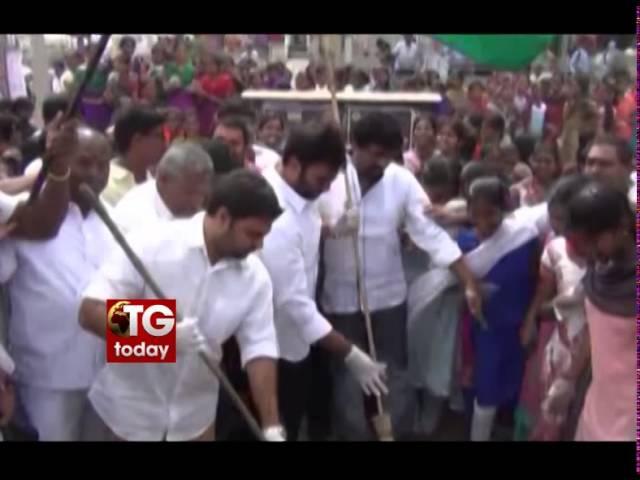 Hero Nara Rohit Participates In swachh bharat Program