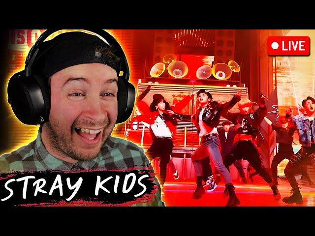 BABY STAY REACTS TO STRAY KIDS LIVE! | "DDU DU DDU DU (Kingdom: Legendary War) LIVE REACTION