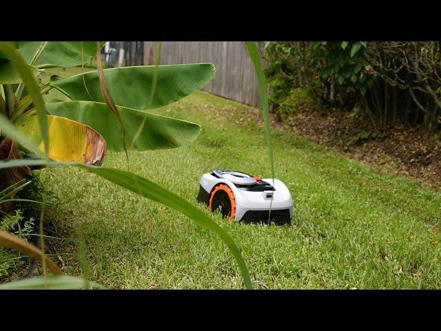 BEST Smart Home Tech: AI Robot Lawnmover?! (Segway Navimow)