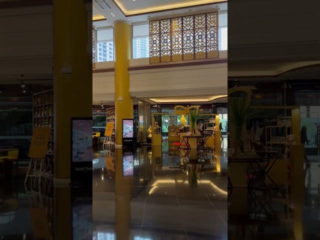 Dusit Thani Lobby #philippines #manila #shorts