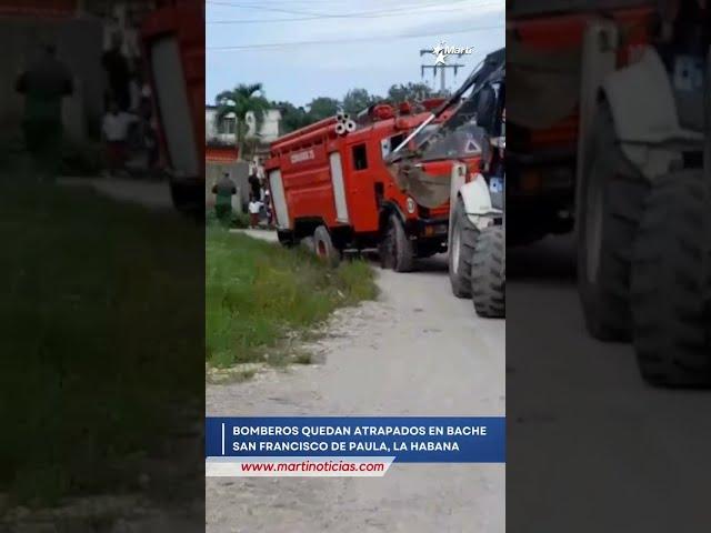 Baches en La Habana dejan fuera de servicio a rescatistas en plena faena