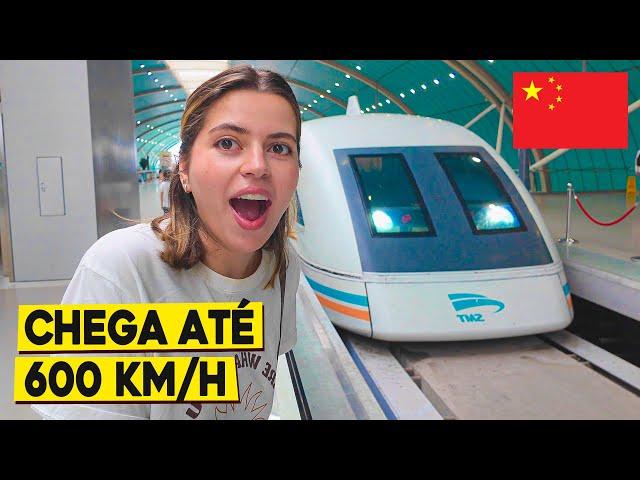 COMO É VIAJAR NO TREM MAIS RÁPIDO DO MUNDO NA CHINA