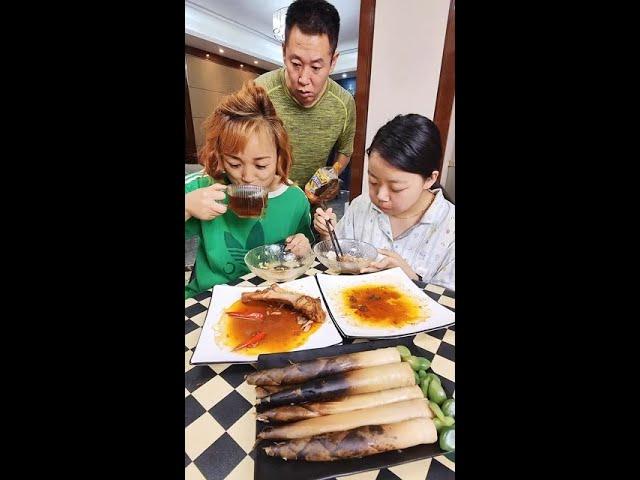 我妈说得对 #eating show#eating challenge#husband and wife eating food#eating#mukbang #asmr eating