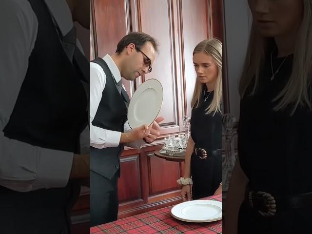 Waiting & Service Training how to carry a dinner plate #butler #restaurant #food