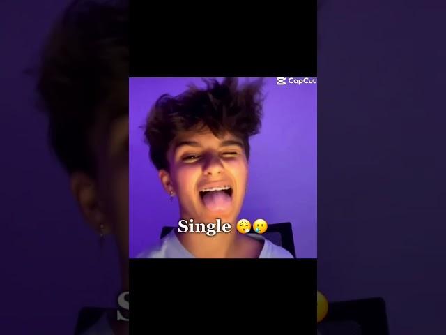 Like WHERE DID SHE GO? #maxrivers #singlepringle