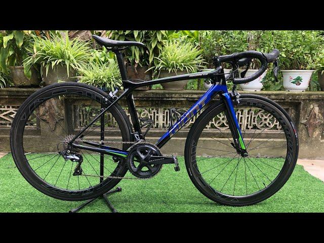 Xe Đạp Đua Carbon GIANT TCR ADVANCED 1 SE - Hàng Rất Đẹp- Full Ultegra R8000- Bánh Carbon ATTAQUE