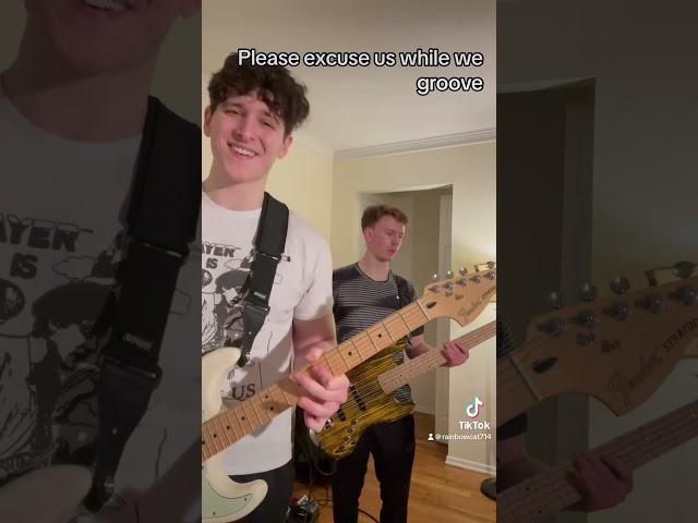 we’re just having fun tonight #guitartok #basstok